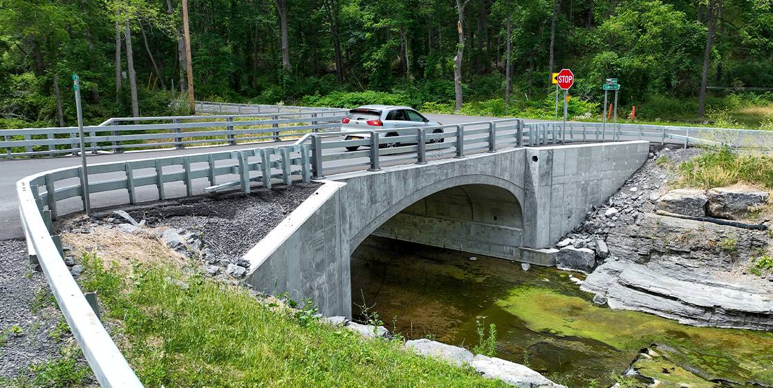 Cemetery Road Bridge: Trumansburg, New York